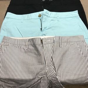 3 Women’s old navy midi shorts